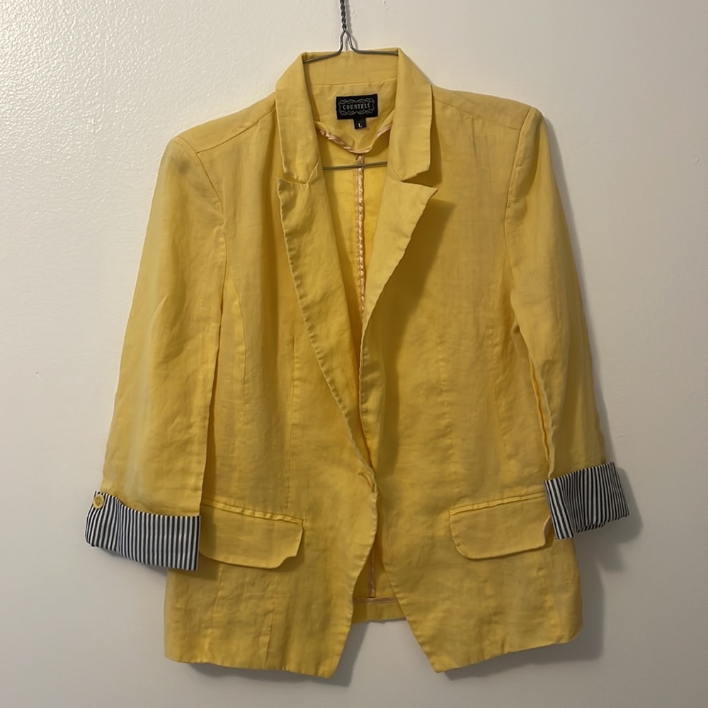 Countess large yellow business jacket blazer striped arm cuffs